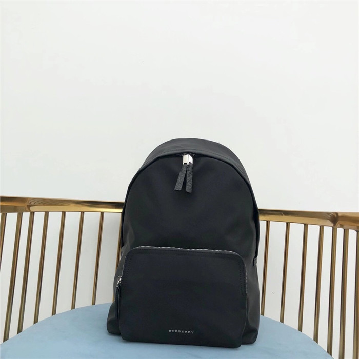 Burberry 버버리 백팩 B41801 신상